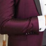 Tuxedo rojo vino